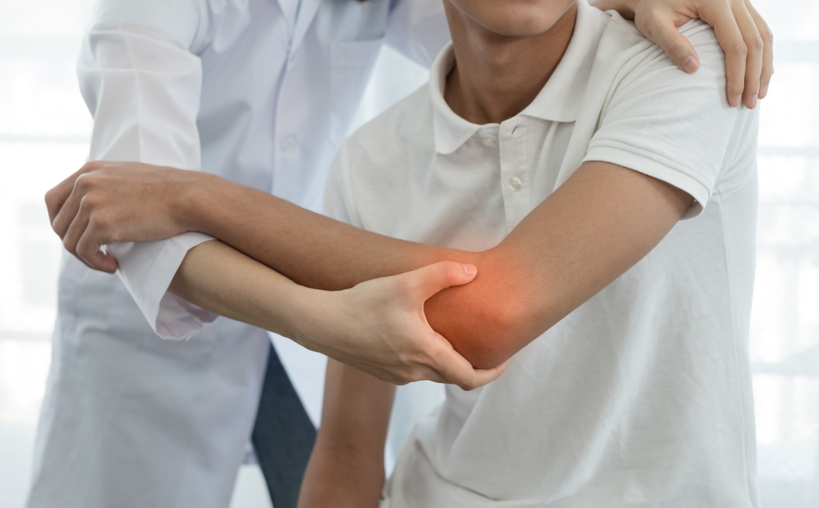 Read more about the article Tennis Elbow